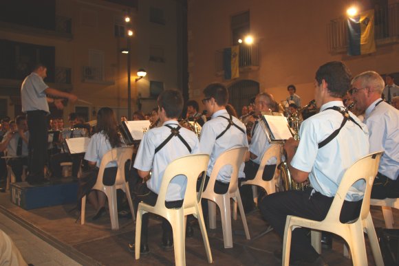 Societat Musical La Uni Filharmnica dAmposta > Arxiu de notcies > Concert de la Banda de Msica a Vila-Seca