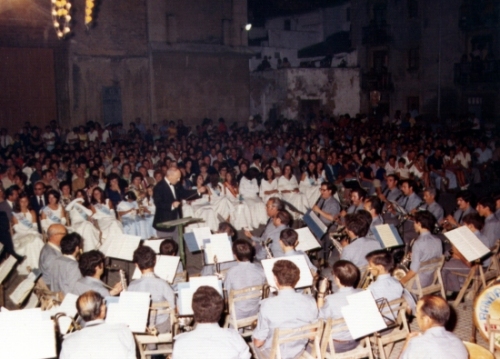 Societat Musical La Unió Filharmònica d´Amposta > Banda de Música > CONCERT POPULAR DE BANDES