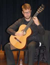 Galeria de fotos del recital de guitarra de Ferran Talarn