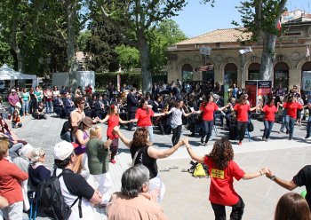 Societat Musical La Uni Filharmnica dAmposta > Arxiu de notcies > LA FILA PROMOCIONA AMPOSTA A MONTPELLIER